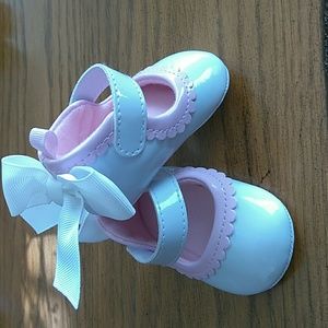 Mary Jane shoe with white bow detail by Gerber